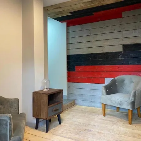 Cozy Retreat Birmingham
